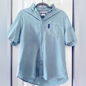 Columbia Men’s shirt size small
